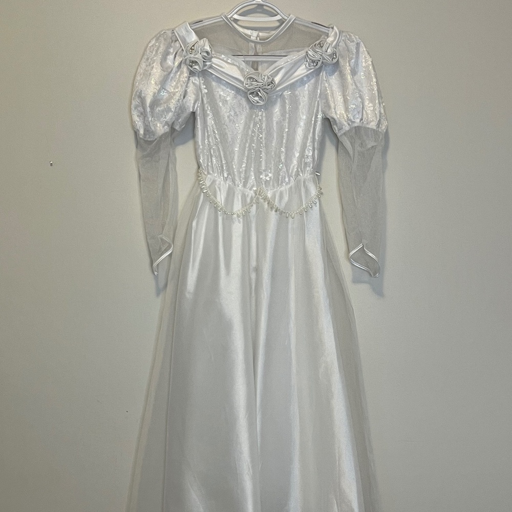 Girls White Bride Costume Dress with Veil & Bouquet for Halloween | One Size